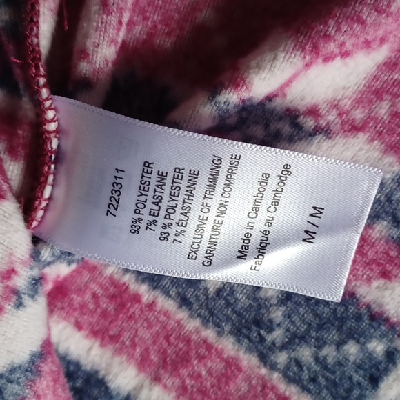 Nautica Micro Fleece Snowflake Lounge Top- Sz. Med - Picture 6 of 7